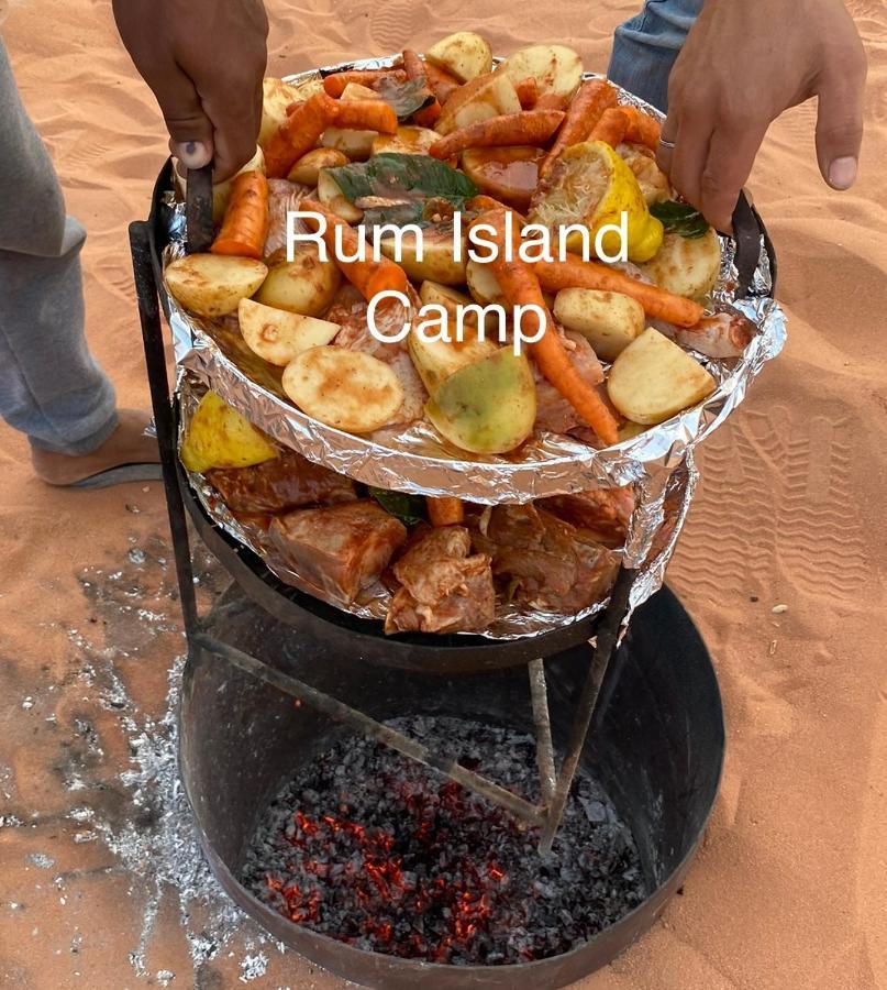 Desert Island Camp Wadi Rum Buitenkant foto