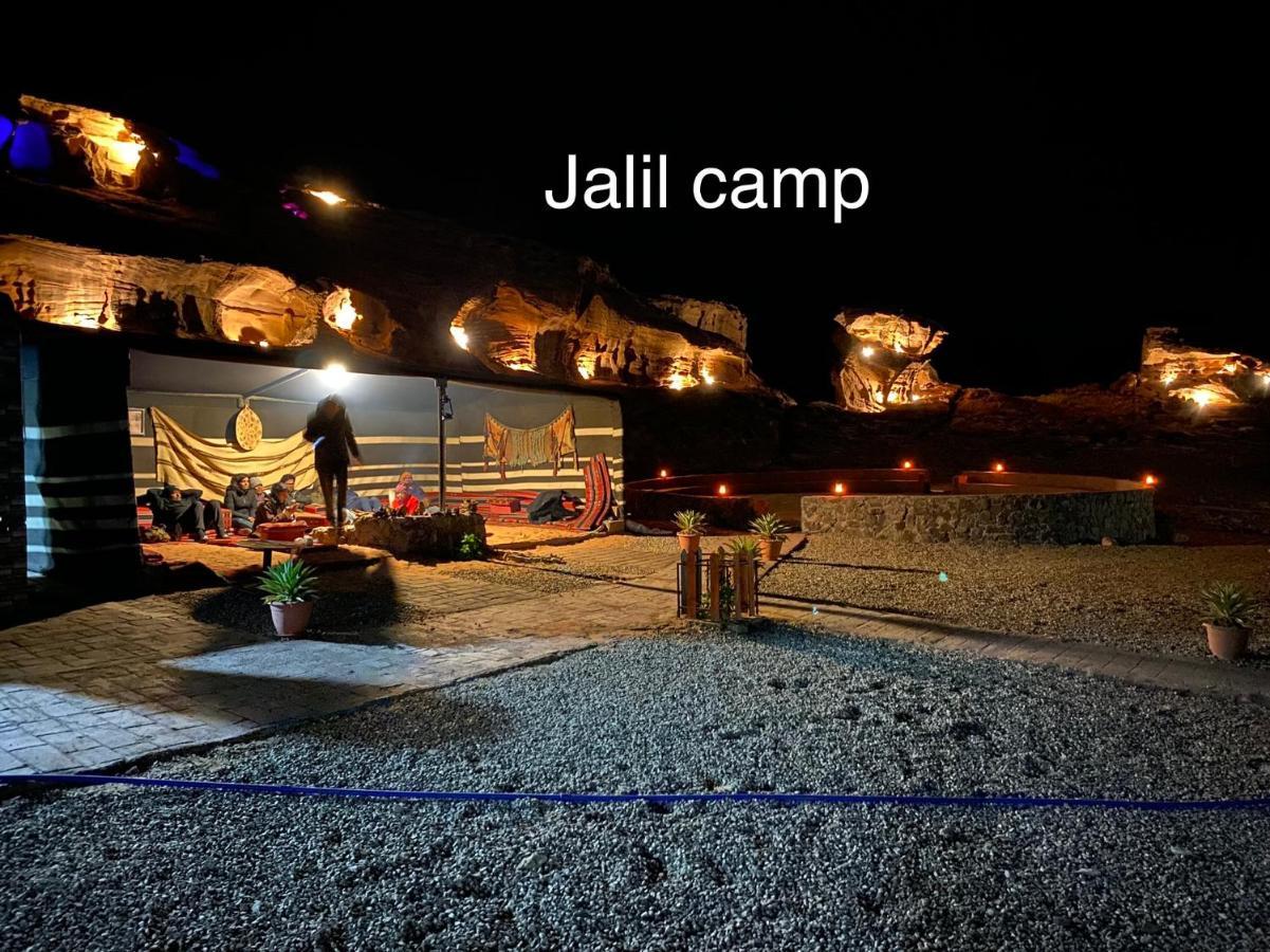 Desert Island Camp Wadi Rum Buitenkant foto