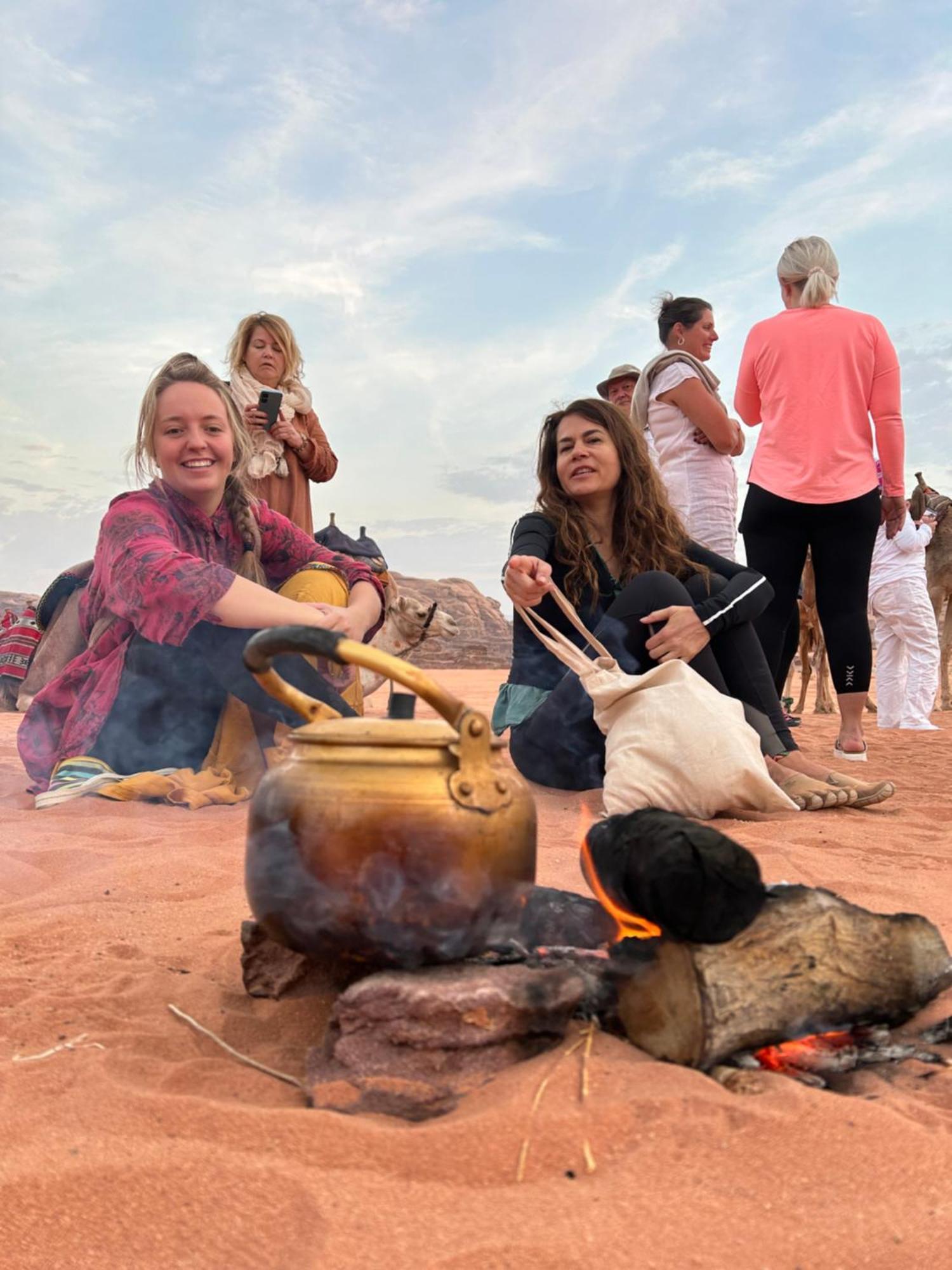 Desert Island Camp Wadi Rum Buitenkant foto